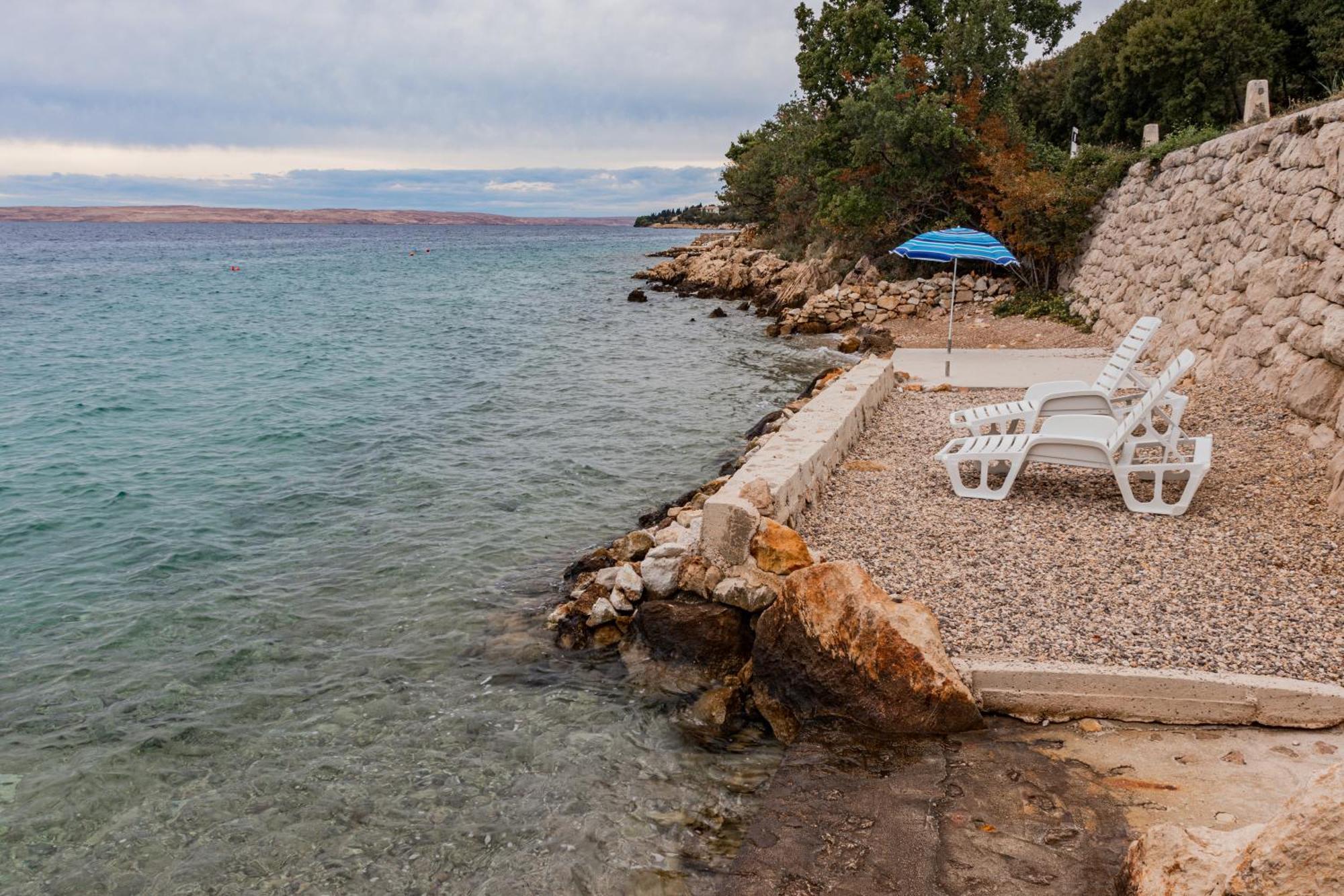 Apartmani Bosnjak Starigrad Paklenica Rom bilde