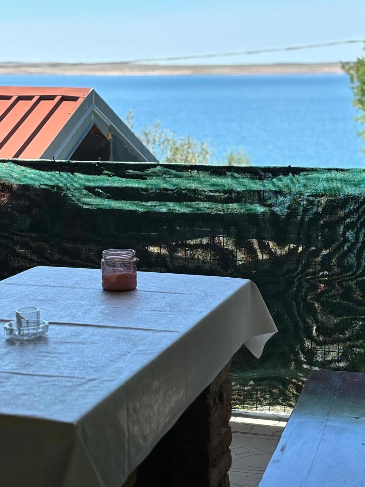 Apartmani Bosnjak Starigrad Paklenica Rom bilde